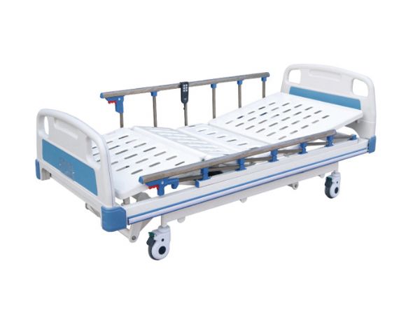 A7-ABS三功能電動(dòng)床（四角剎車(chē)、六檔護(hù)欄）